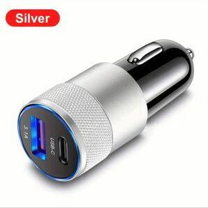 ★新品・未使用・未開封★ ※ 色はシルバーです★3.1A 高速車載充電器★3.1A+USB-タイプC★色:シルバー★