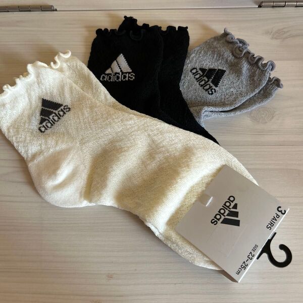 (新品未使用) adidas アディダス 靴下 ソックス メローフリル 23-25