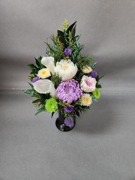 プリザーブドフラワー使用の仏花アレンジ