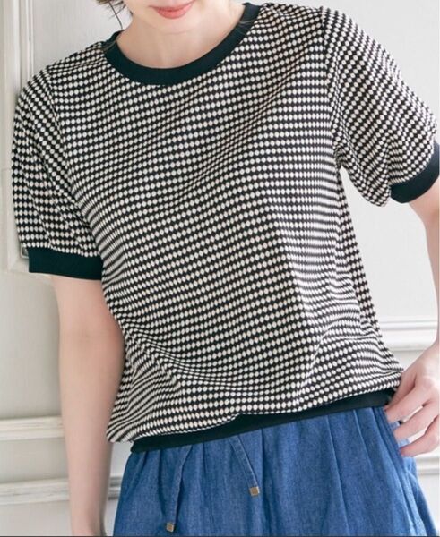 ikka★タグ付き未使用品★ハニカム柄ジャガードカットソー★ブラック★L★半袖 ドット柄