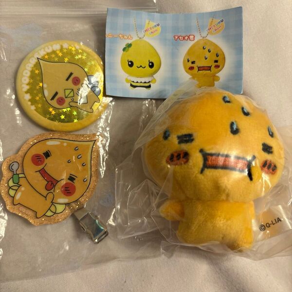 しずくちゃん ポップアップストア アセオくん アセオ君 ガチャガチャ ふわふわぬいぐるみ