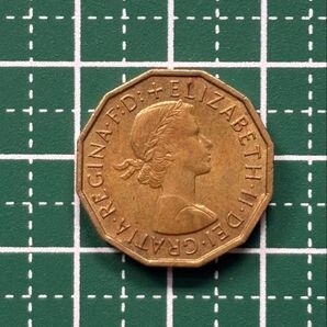 【イギリス 】1967年/スリーペンス硬貨 /エリザベス女王