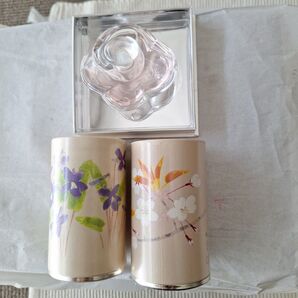ピンクの香水と花柄容器 3個セット