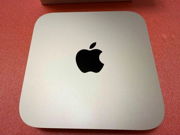 Mac mini m2 8gb 246gb