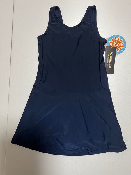 新品! スクール水着 女子 (140cm)