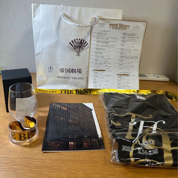 【非売品帝国劇場ラストコンサートグッズセットCONCERT:THE BEST プラチナ席特典 Aプログラムセットリスト&金テープ】