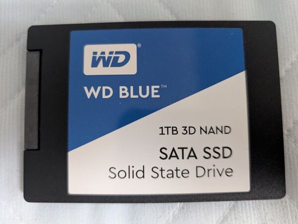 1TB SSD SATA 2.5インチ WD BLUE WDS100T2B0A WesternDigtal 正常品
