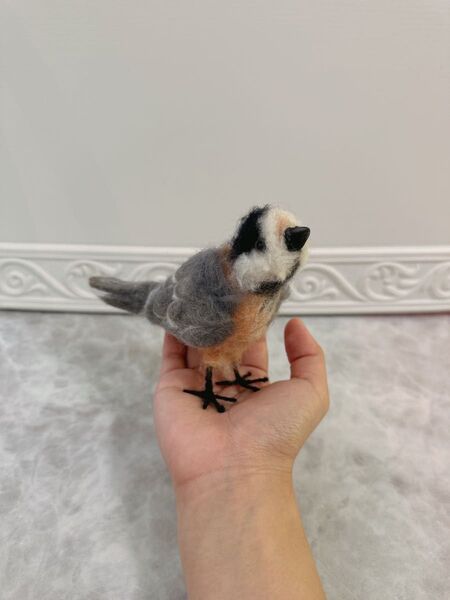 ☆小首をかしげたヤマガラくん☆ 羊毛フェルトぬいぐるみ アートドール ハンドメイド 作家一点物 置物 小鳥