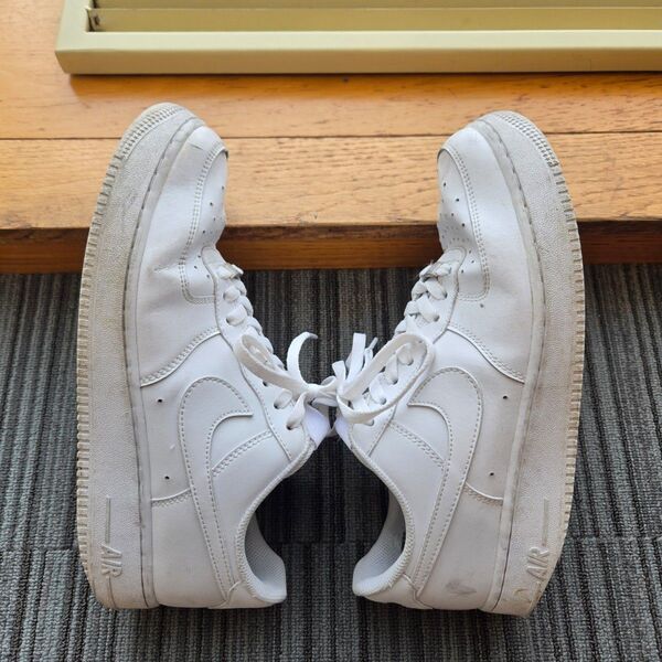 NIKE AIR FORCE 1 '07 white 27.5cm