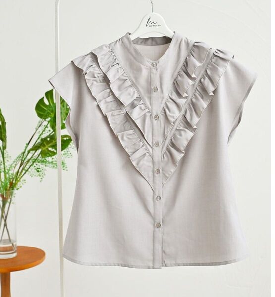 しまむらMUMU&co. ラッフルフリルブラウス Mサイズ フリル シャツ