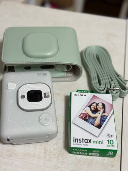 富士フイルム チェキ instax mini LiPlay ミスティーホワイト ケース フィルムつき