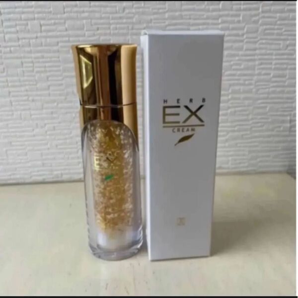 ロイヤルハーブEXクリーム 50グラム×4本