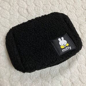 オトナミューズ 付録 ミッフィー ふわふわ ボア 10ポケット付きポーチ 黒