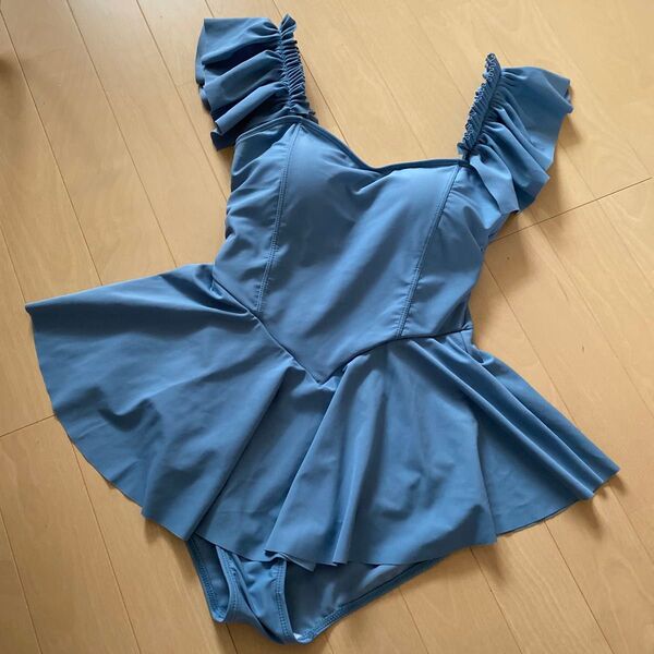 中古 M 水着 スイムウェア ハウスクリーニング済み ワンピース水着 くすみブルー