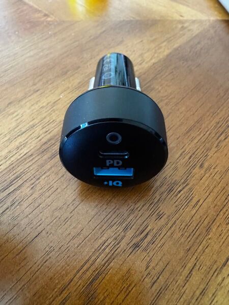 Anker PowerDrive PD 2 カーチャージャー