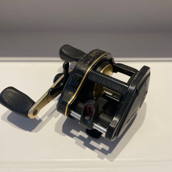オールドダイワ Daiwa ミリオネア ST-10AC MILLIONAIRE