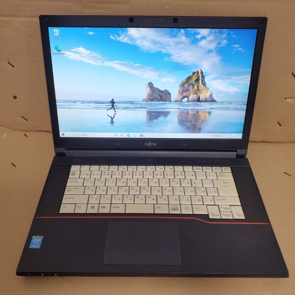 富士通 Lifebook A574 Core i5 4300M