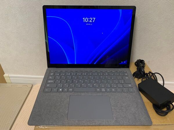 Microsoft Surface Laptop 5 13.5インチ i5-1235U 8GB SSD 256GB