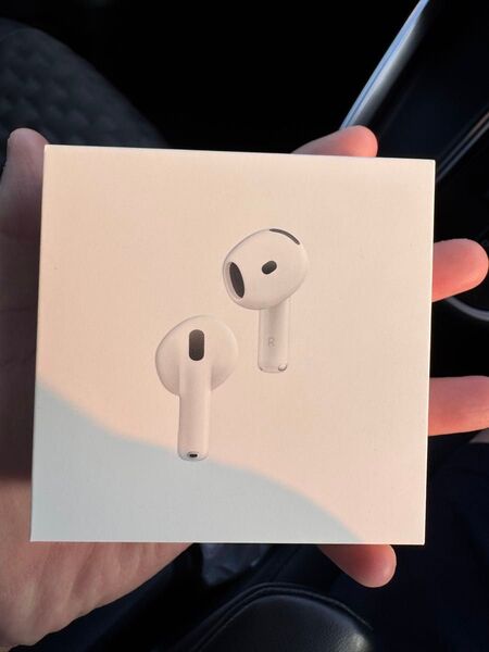 アップル AirPods第四世代 アクティブノイズキャンセリング機能搭載 Apple AirPods4 MXP93J