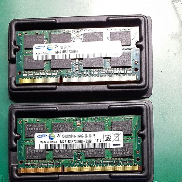 サムスン純正メモリ 2枚 (内訳)フィリピン製1枚 チャイナ製1枚 それぞれ4GB PC3-10600S 簡易包装にて発送予定