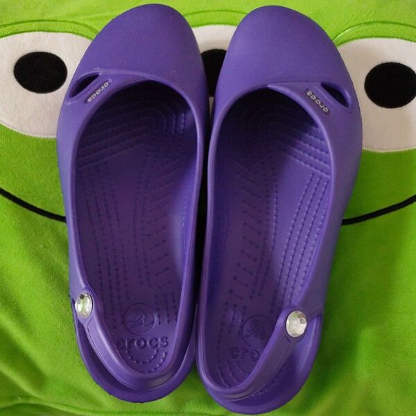 新品未使用品 crocs サンダル サイズ7 パープル