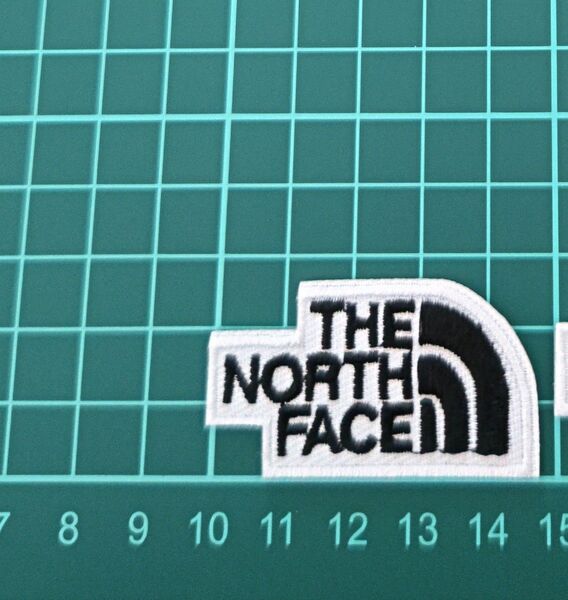 ロゴ 刺繍 ワッペン (のり付き) 人気