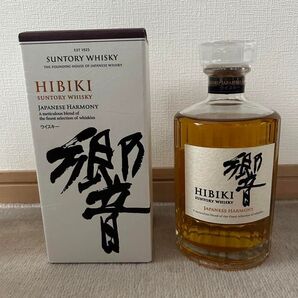 【本日限定価格】サントリー 響 ジャパニーズハーモニー 箱あり ホログラムシール付き 最新