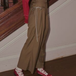 idem ribbon tuck pants/リボン付タックパンツ