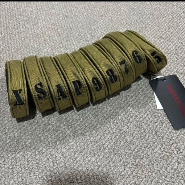 新品未使用タグ付き ブリーフィング ヘッドカバー
