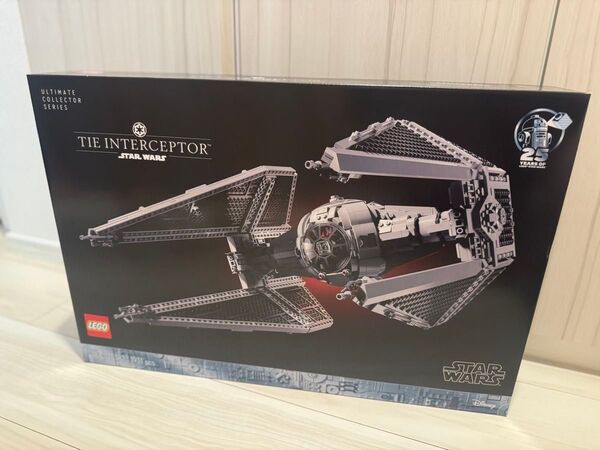 LEGO スター・ウォーズ タイ・インターセプター 75382