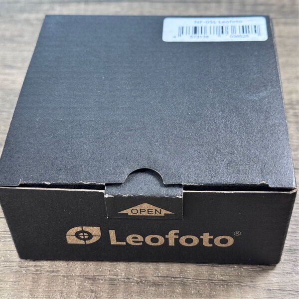 【新品同様】Leofoto レンズフット NF-05L ニコン用(三脚座)
