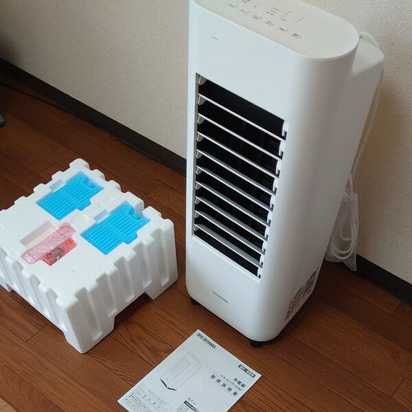 アイリスオーヤマ IRISOHYAMA 冷風扇 ホワイト KCTF 02M W KCTF02M