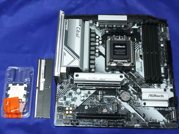 AMD Ryzen7 7800X3D B650M PRO RS TEAM DDR5 32GB マザボ+CPU+メモリセット