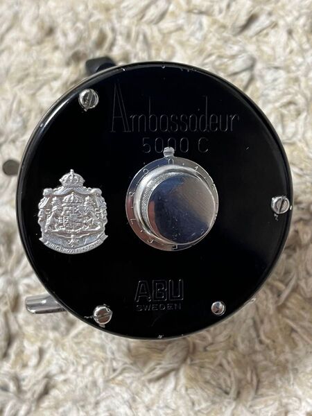 アンバサダー 5000c ビッグA 71年製 波型 097100 3スクリュー ABU Ambassadeur オールド