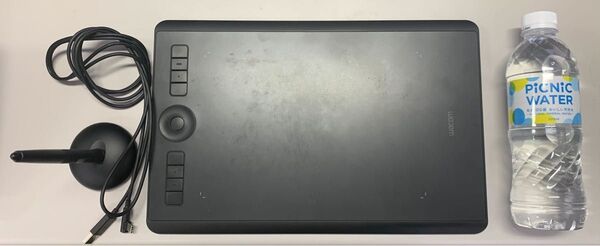 Wacom Intuos Pro Medium ワコム ペンタブレット