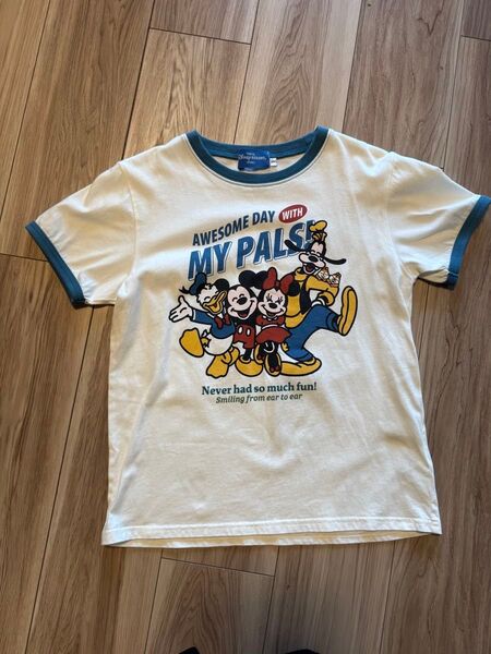 ディズニーリゾート★キッズTシャツ★ミッキーマウスと仲間たち★美品