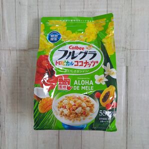 【期間限定】Calbee カルビー フルグラ トロピカルココナッツ 550g