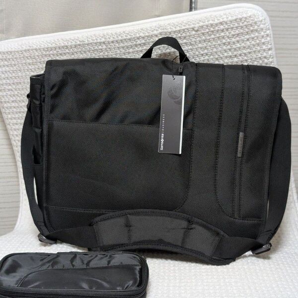 新品未使用 サムソナイトSamsonite ショルダー メッセンジャーバック