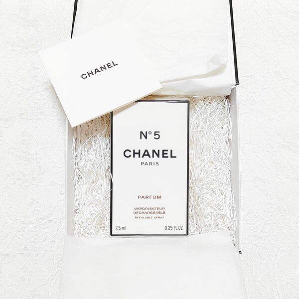 【新品未使用】未開封 CHANEL シャネル No.5 パーススプレイ パルファム 7.5ml