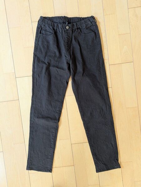 UNIQLO(ユニクロ)キッズ 160 ストレッチパンツ 黒
