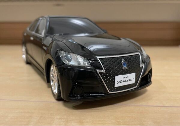 トヨタクラウン アスリート おもちゃ 模型 TOYOTA CROWN ミニカー