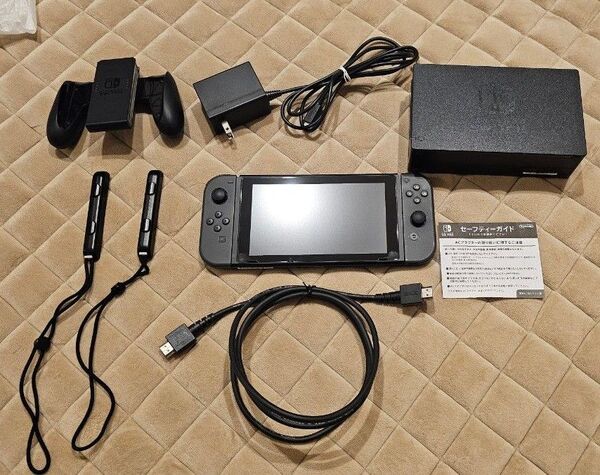 【美品】Nintendo Switch 本体 グレー ニンテンドースイッチ新型(バッテリー強化版)