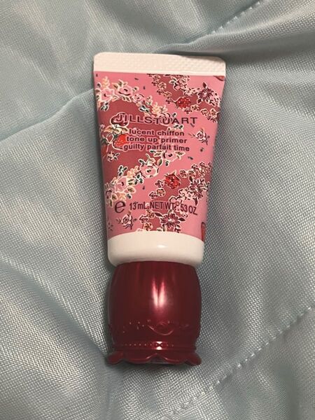 ジルスチュアート ルーセントシフォントーンアッププライマー ギルティパフェタイムの香り 01 15g SPF35 PA+++