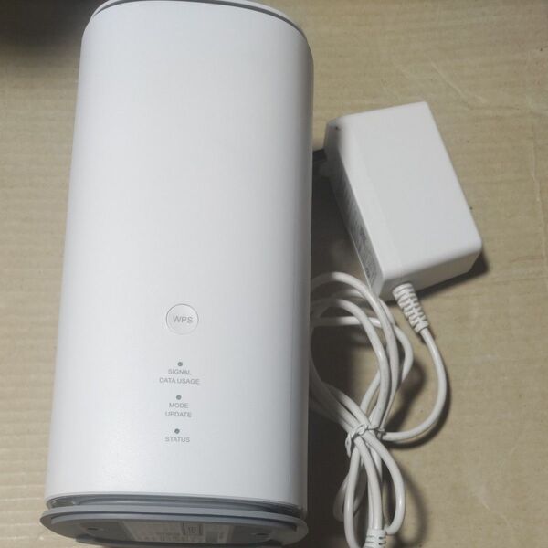 Speed Wi-Fi HOME 5G ホームルーター L13 ZTR02