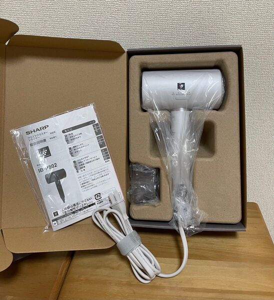 SHARP プラズマクラスタードライヤー IB-P802 ホワイト