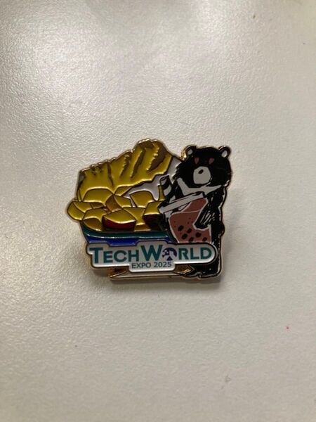 Tech world expo ピンバッジ