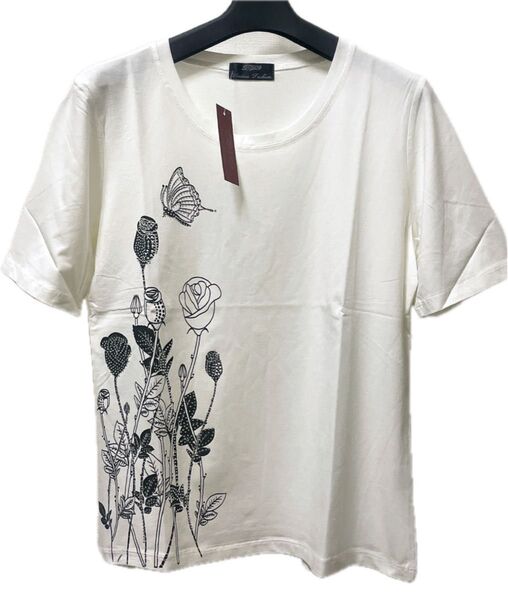 花と蝶のプリント&ラインストーン装飾Tシャツ M~Lサイズフリー新品タグ付き