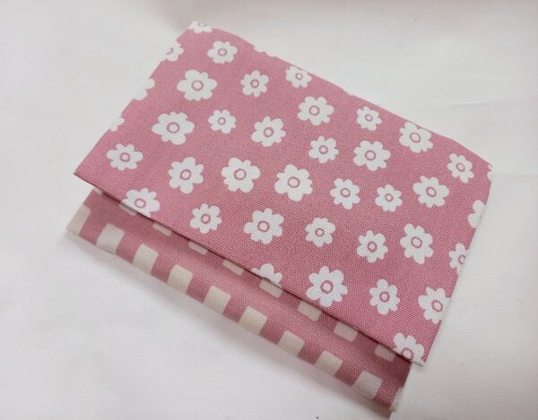 移動ポケット ハンドメイド 1269.スモーキーピンクお花×四角