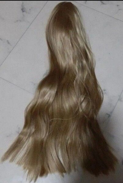 ウィッグ ブロンド クリップ エクステ 金髪 パーティー 夜遊び ヘアアレンジ