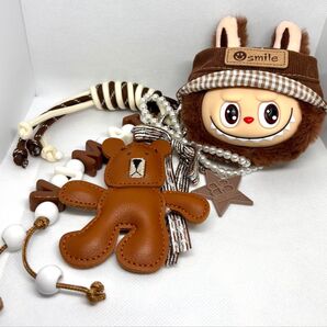 頭ラブブキーホルダーストラップ LABUBU 茶色 ブランドロゴ